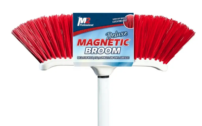 Tennier - Pluto Large Magnetic Broom