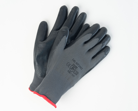 Tennier - Featured Product - Black Foam Nitrile on Nylon Liner, Palm-Coated Gloves Sz 8 (Large)